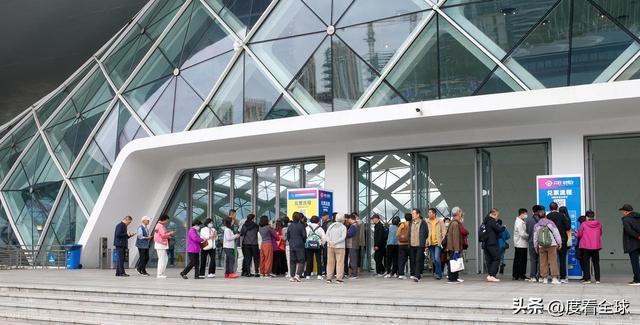 4100 品牌海南这场消费盛宴燃爆全球AG真人娱乐网址封关倒计时！71 国狂揽(图4)