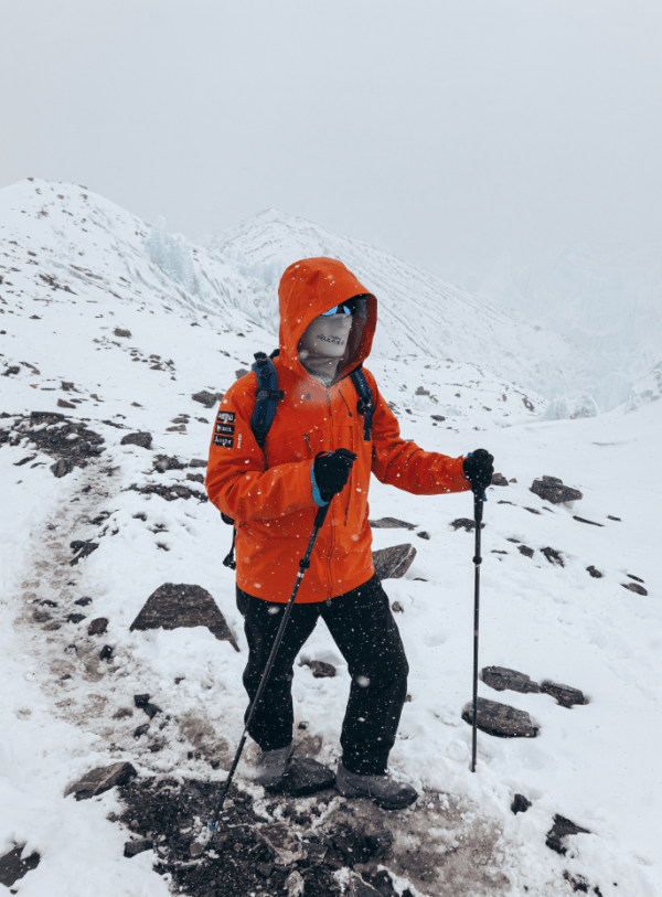 野骆驼不想只做“景区顶流”AG真人国际网站从大街到山(图2)